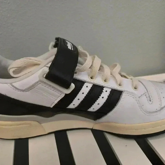 ADIDAS ORIGINALS FORUM LOW Forever True White/core black sz 9 NIB Y2k look - Picture 7 of 14